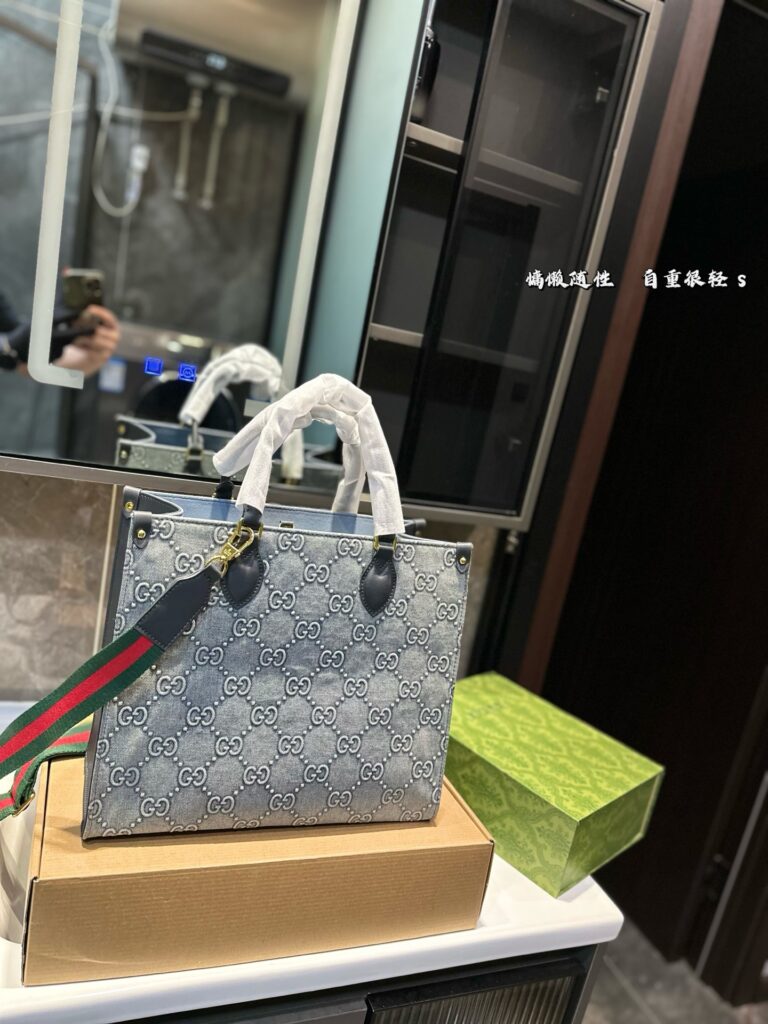 GUCCI New Denim Monogram Tote Bag (Large 35*30cm)