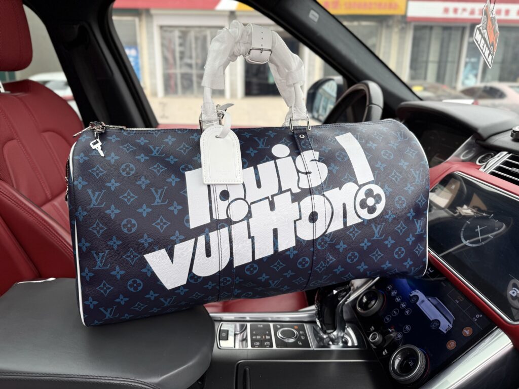Louis Vuitton Travel Bag (55×31×25cm)
