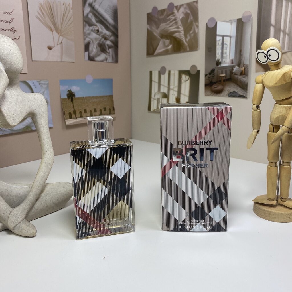 Burberry Brit For Her Eau de Parfum | Floral Woody