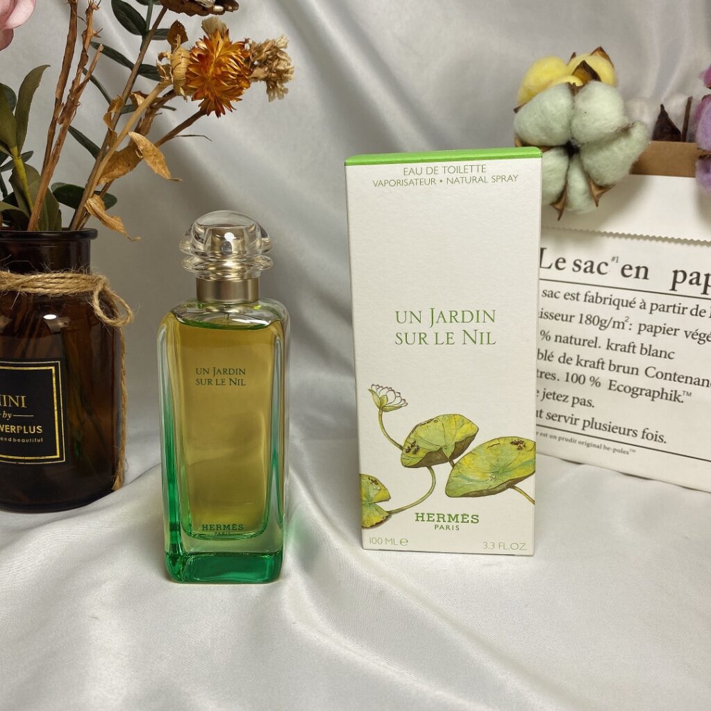 Hermès Un Jardin Sur Le Nil - A Lush Oasis of Green Mango & Lotus