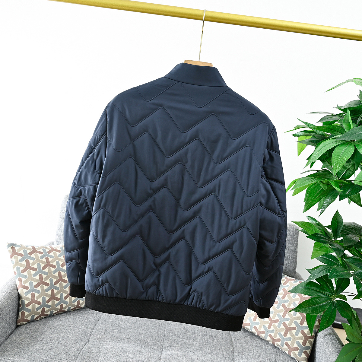 Burberry 25SS Men's Quilted Jacket - Classic Check Lining Luxury Coat - Image 7