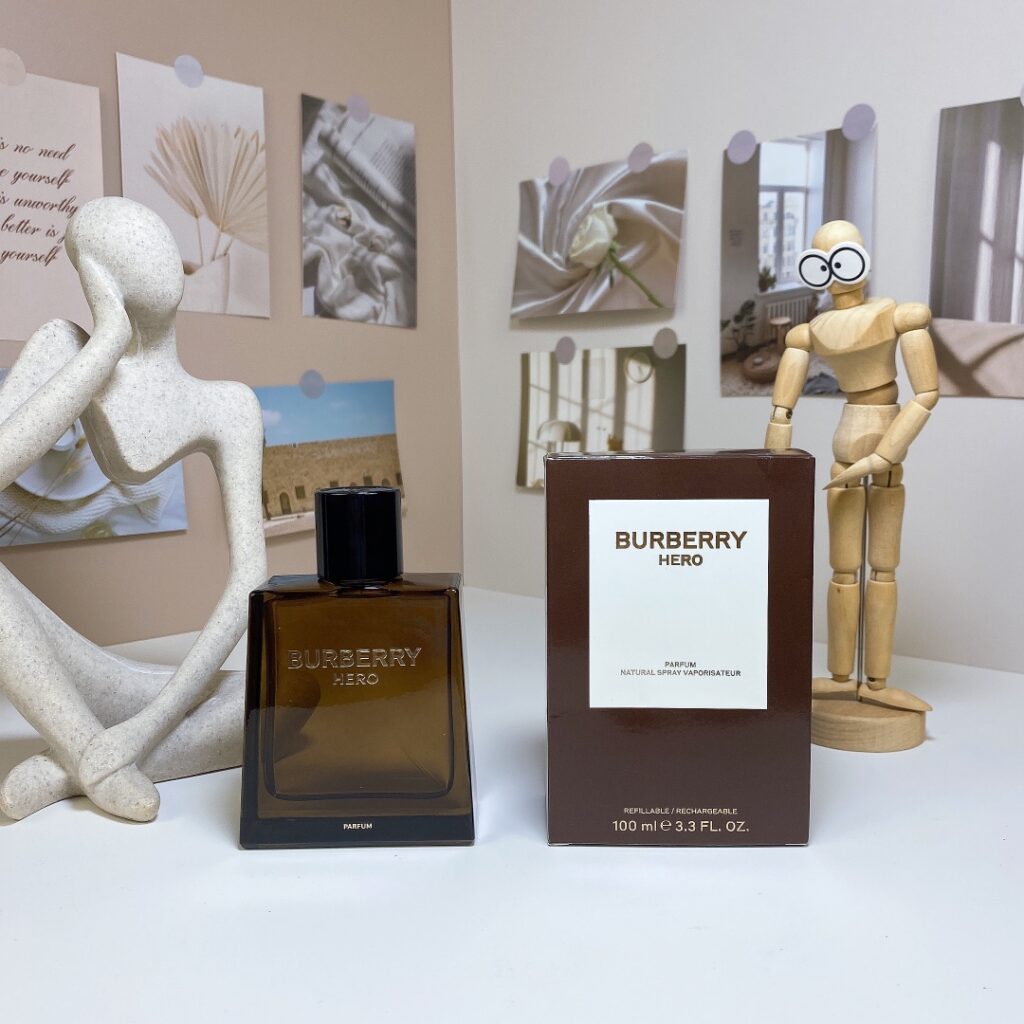 Burberry Hero Parfum | Oriental Woody