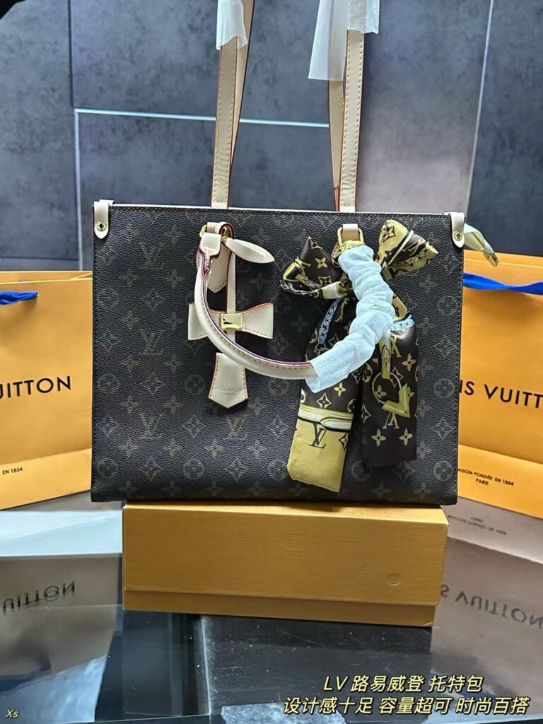 Louis Vuitton Tote Bag (34×27cm)