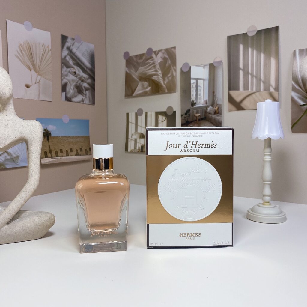 Hermès Jour d'Hermès Absolu - The Quintessence of White Flowers at Dawn