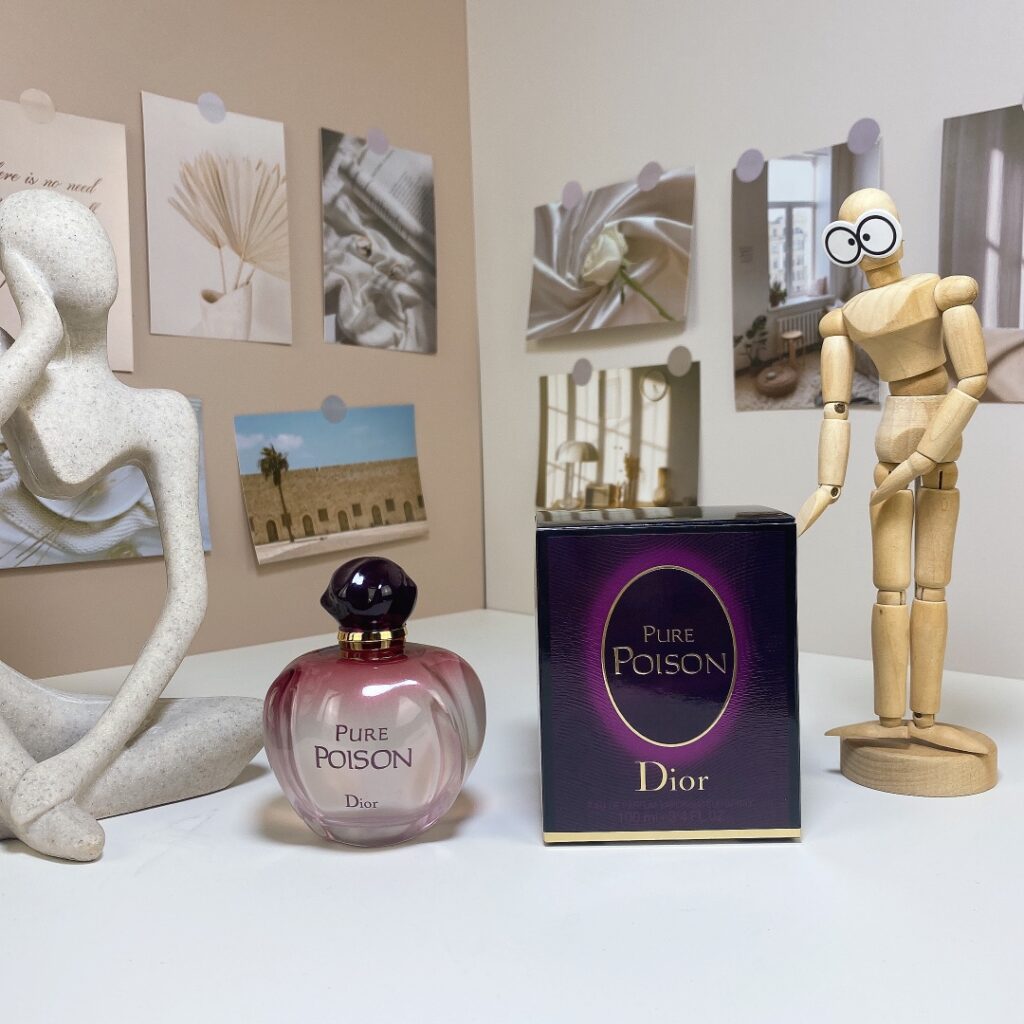 Dior Pure Poison Eau de Parfum - Luminous Floral Seduction
