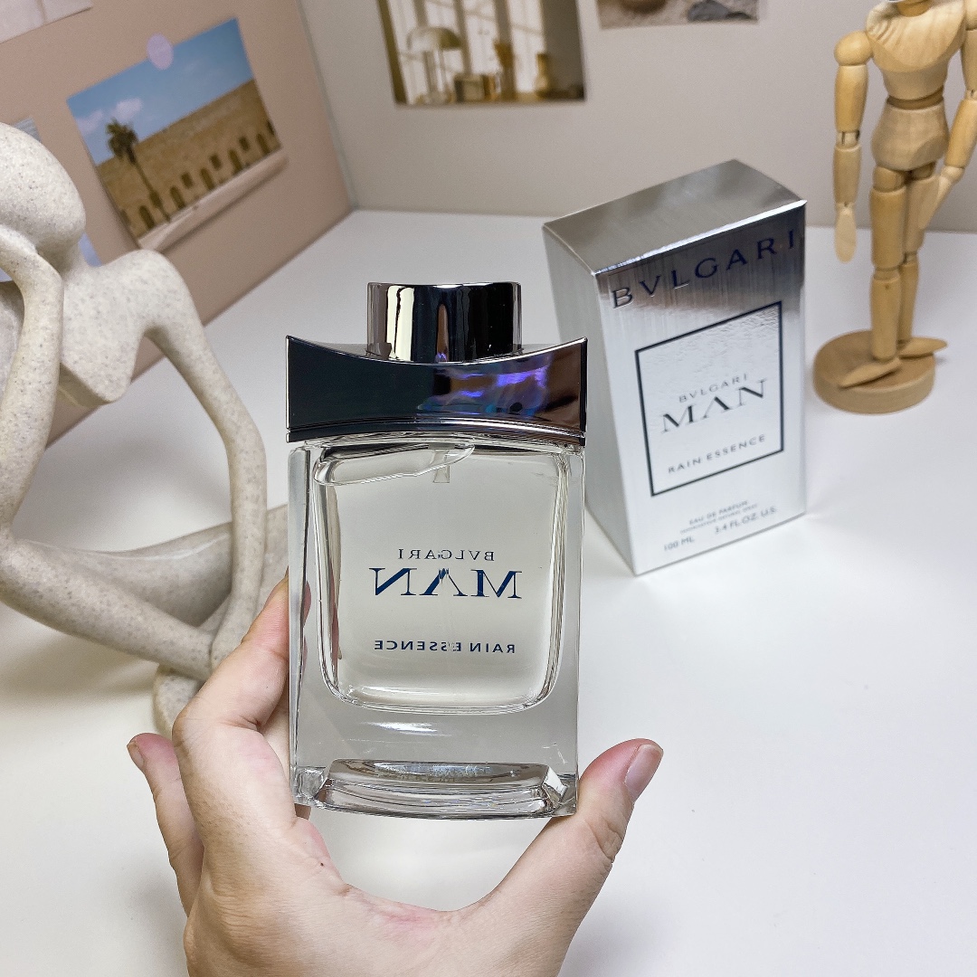 Bvlgari Man Rain Essence Eau de Parfum | Aquatic Fresh - Image 2