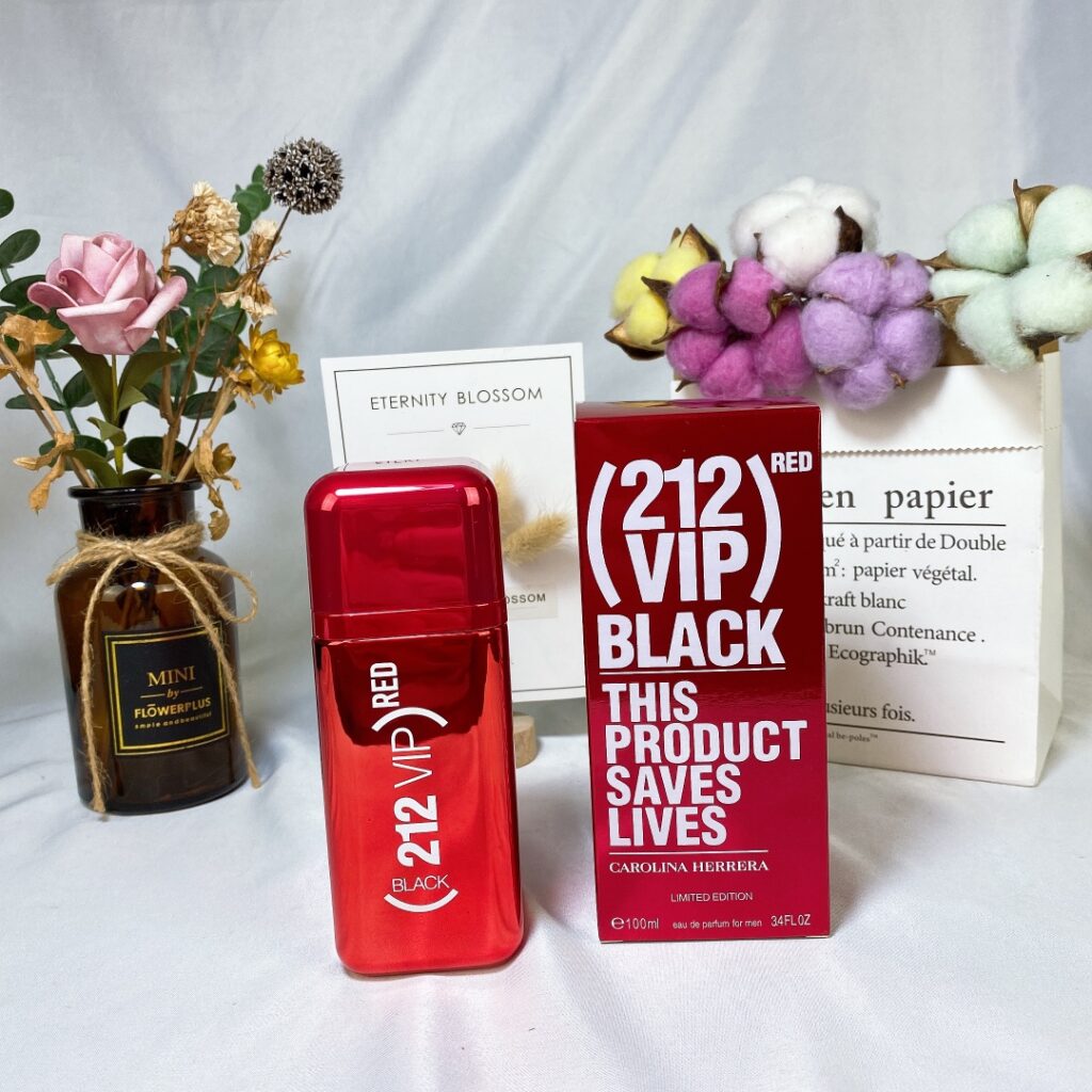 Carolina Herrera 212 VIP RED BLACK Limited Edition Eau de Parfum | Woody Spice