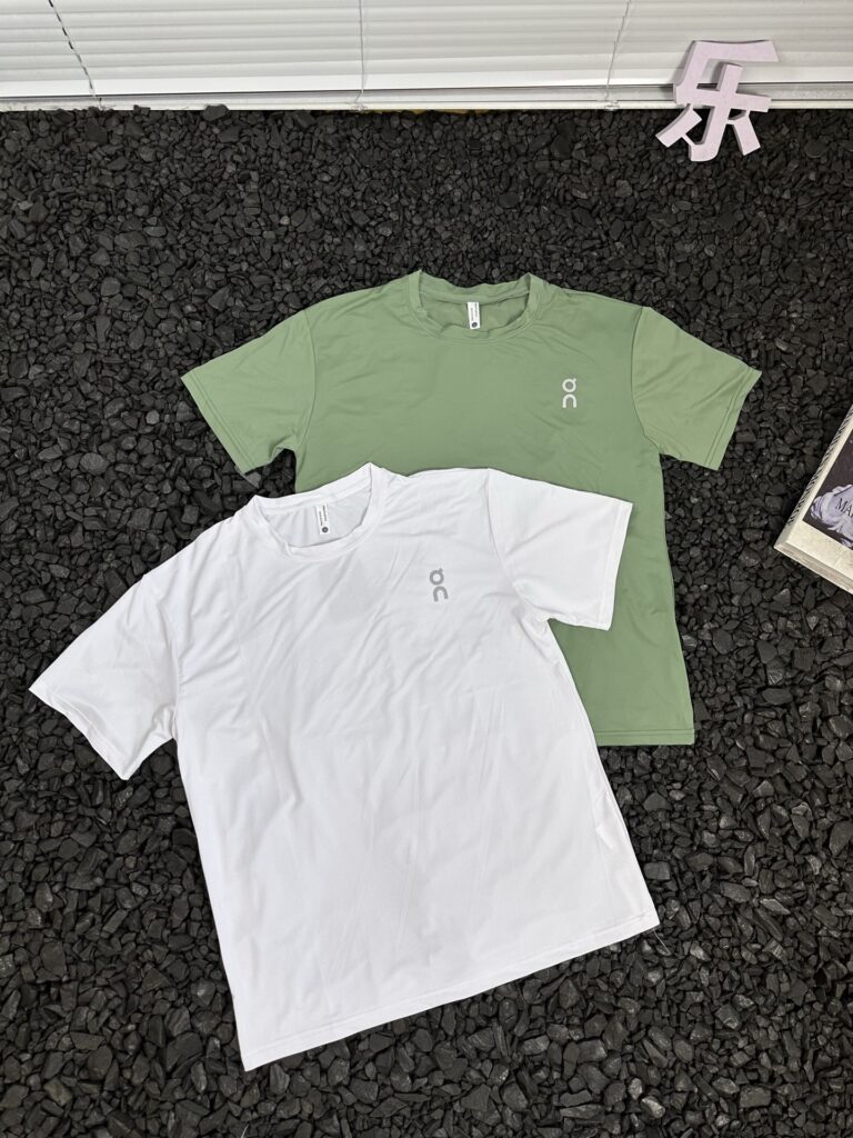 On Running Quick-Dry Tee | Outdoor Performance Essential