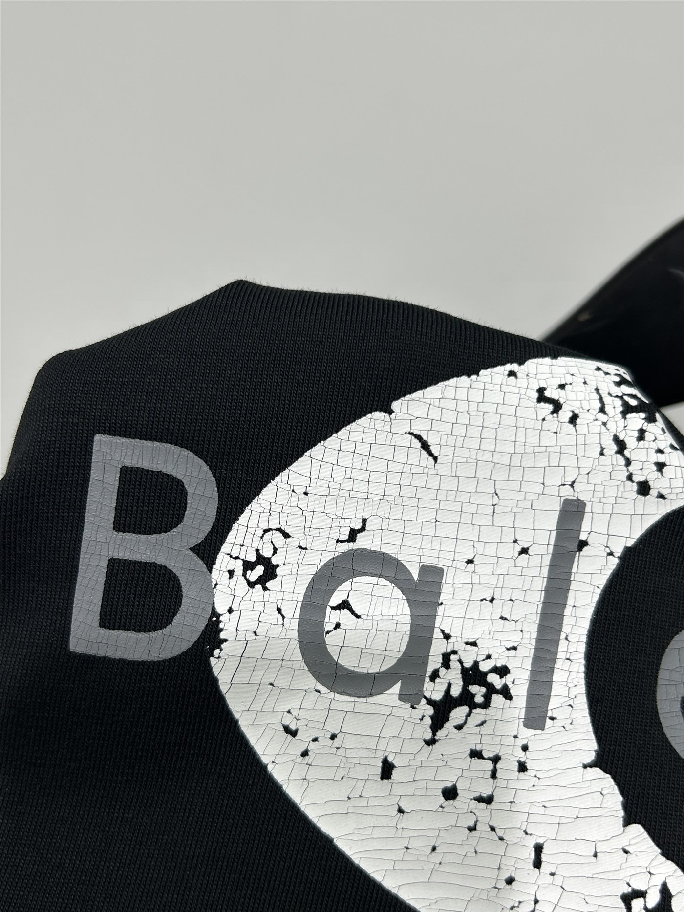Balenciaga Distressed Lettering T-Shirt 2025 | 290GSM Luxury Cotton | Crack Print | Boutique 1:1 Replica - Image 6