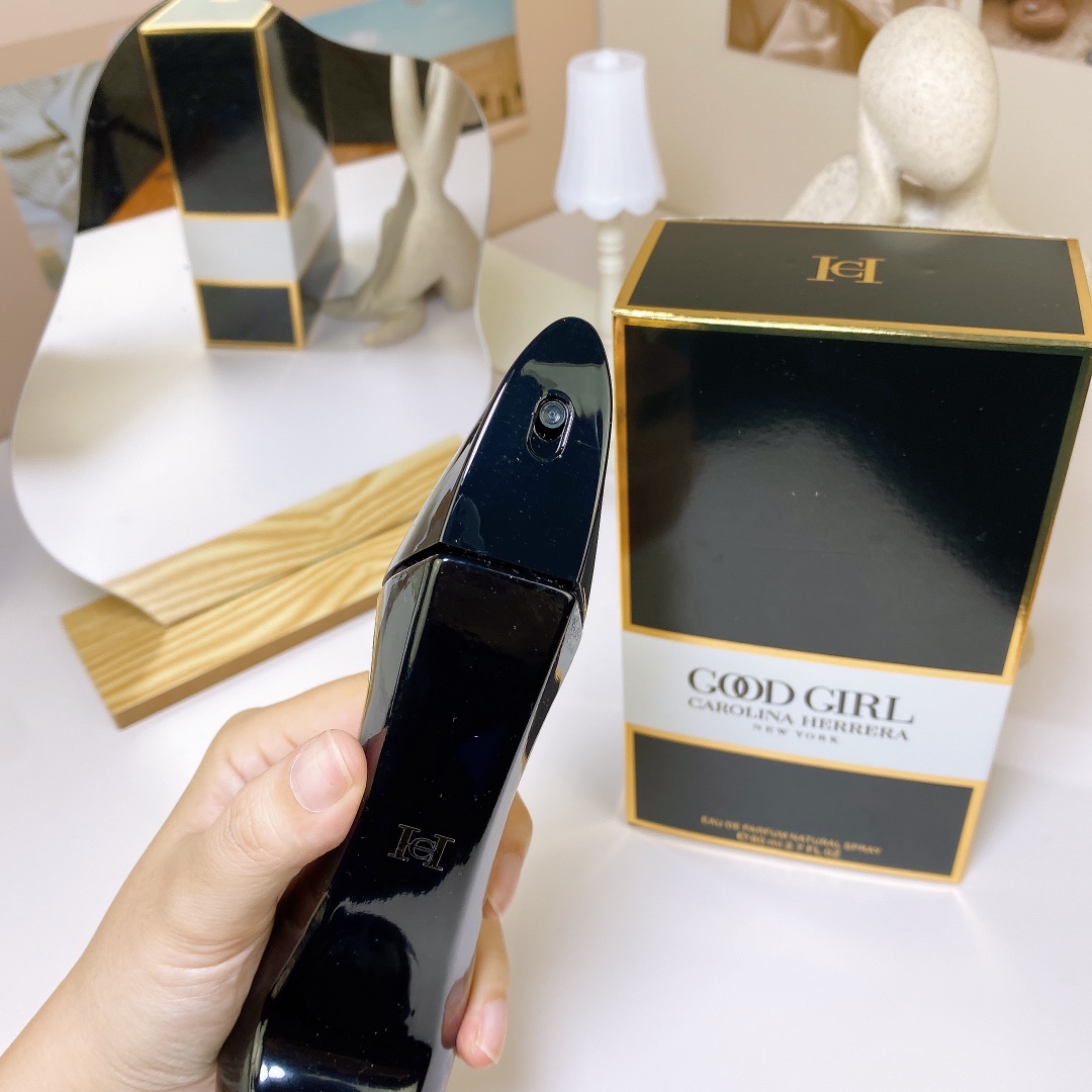 Carolina Herrera Good Girl Eau de Parfum | Oriental Floral - Image 3