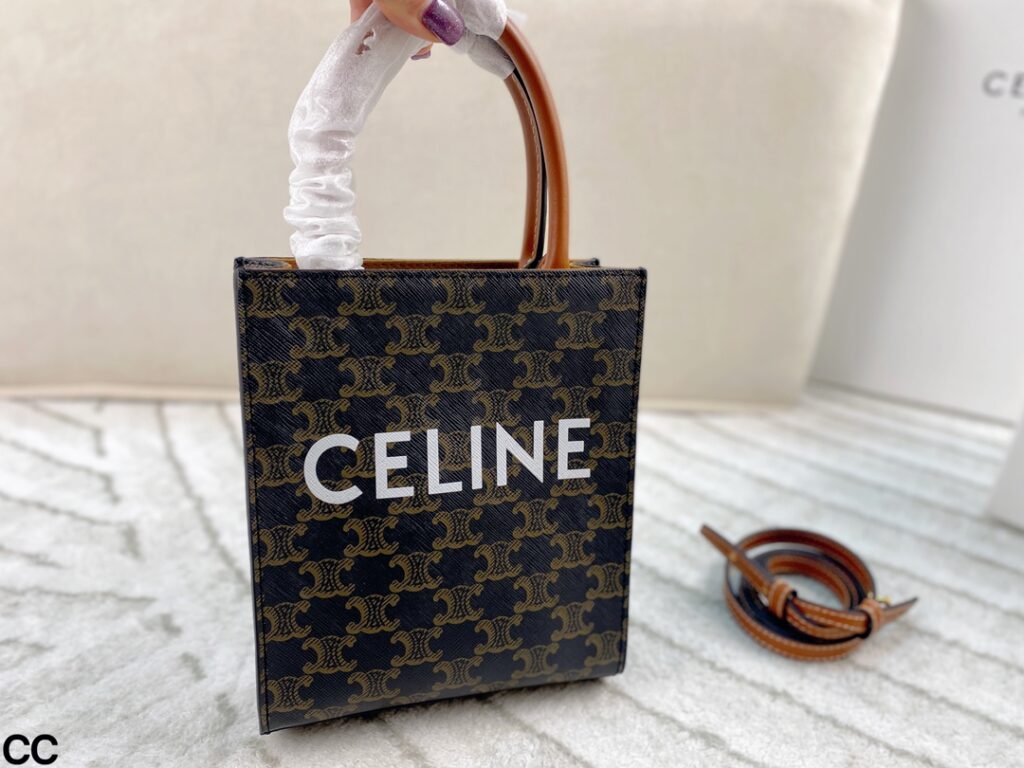 Celine Classic Monogram Piano Bag (17×20cm) with Gift Box