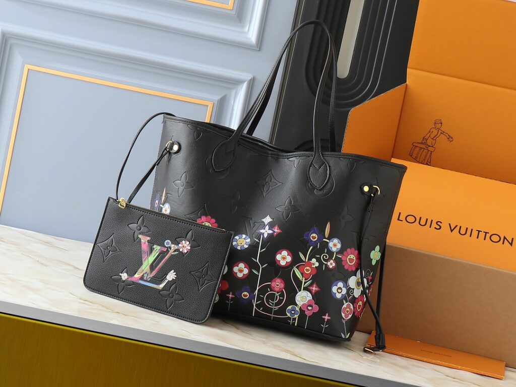 Louis Vuitton 114502 Bag Size 31, 28, 14