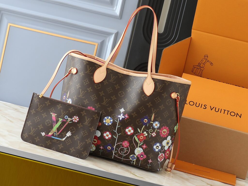 Louis Vuitton 114504 Bag Size 31, 28, 14