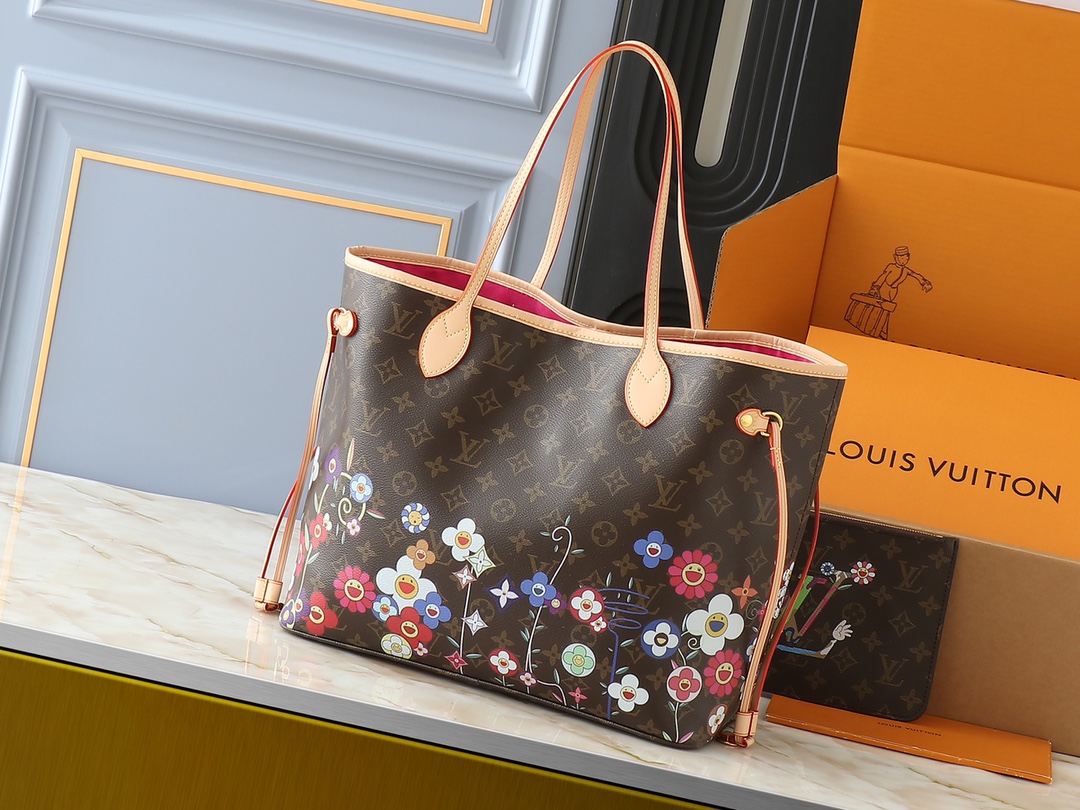 Louis Vuitton 114504 Bag Size 31, 28, 14