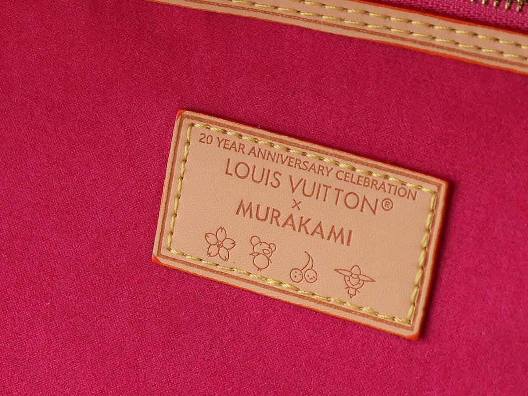 Louis Vuitton 114504 Bag Size 31, 28, 14