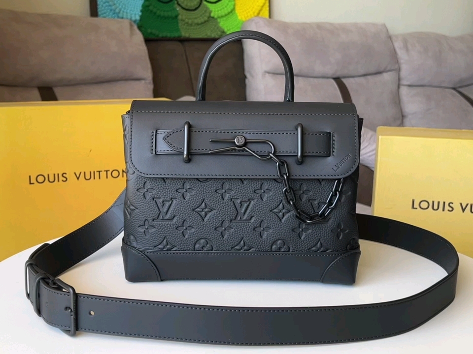 Louis Vuitton 114582 Bag Size 25, 19