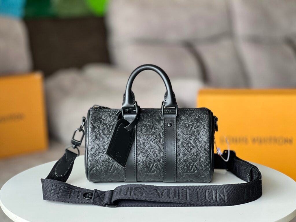 Louis Vuitton 114623 Bag Size XS, 25, 15, 11