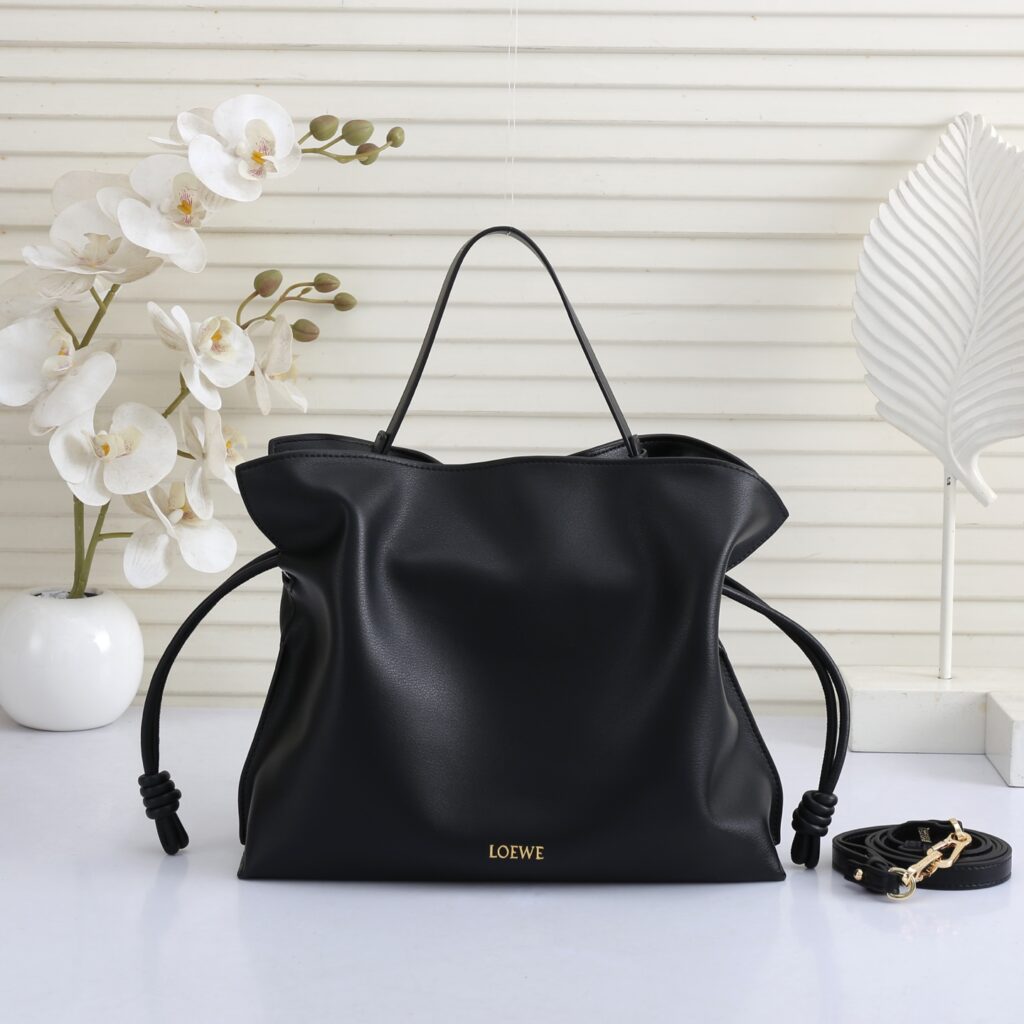 Loewe 218483 Bag Size 30
