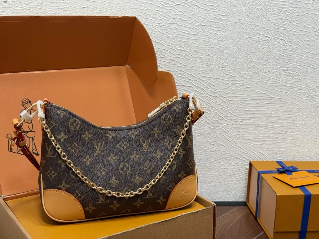 Louis Vuitton 252935 Bag