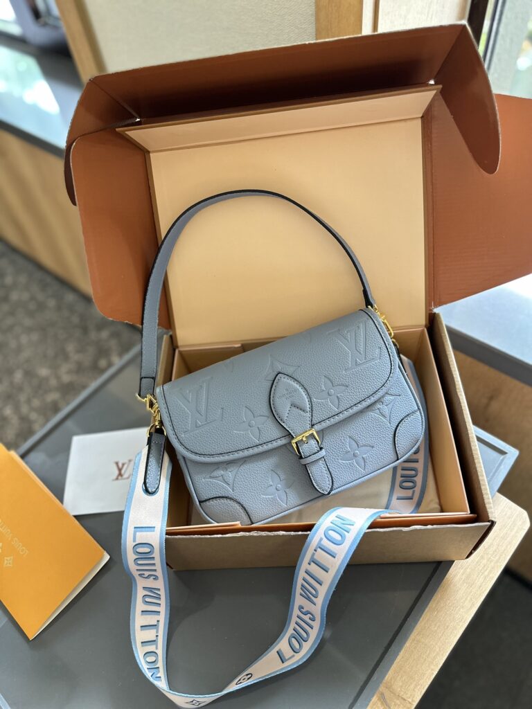 Louis Vuitton 256582 Bag