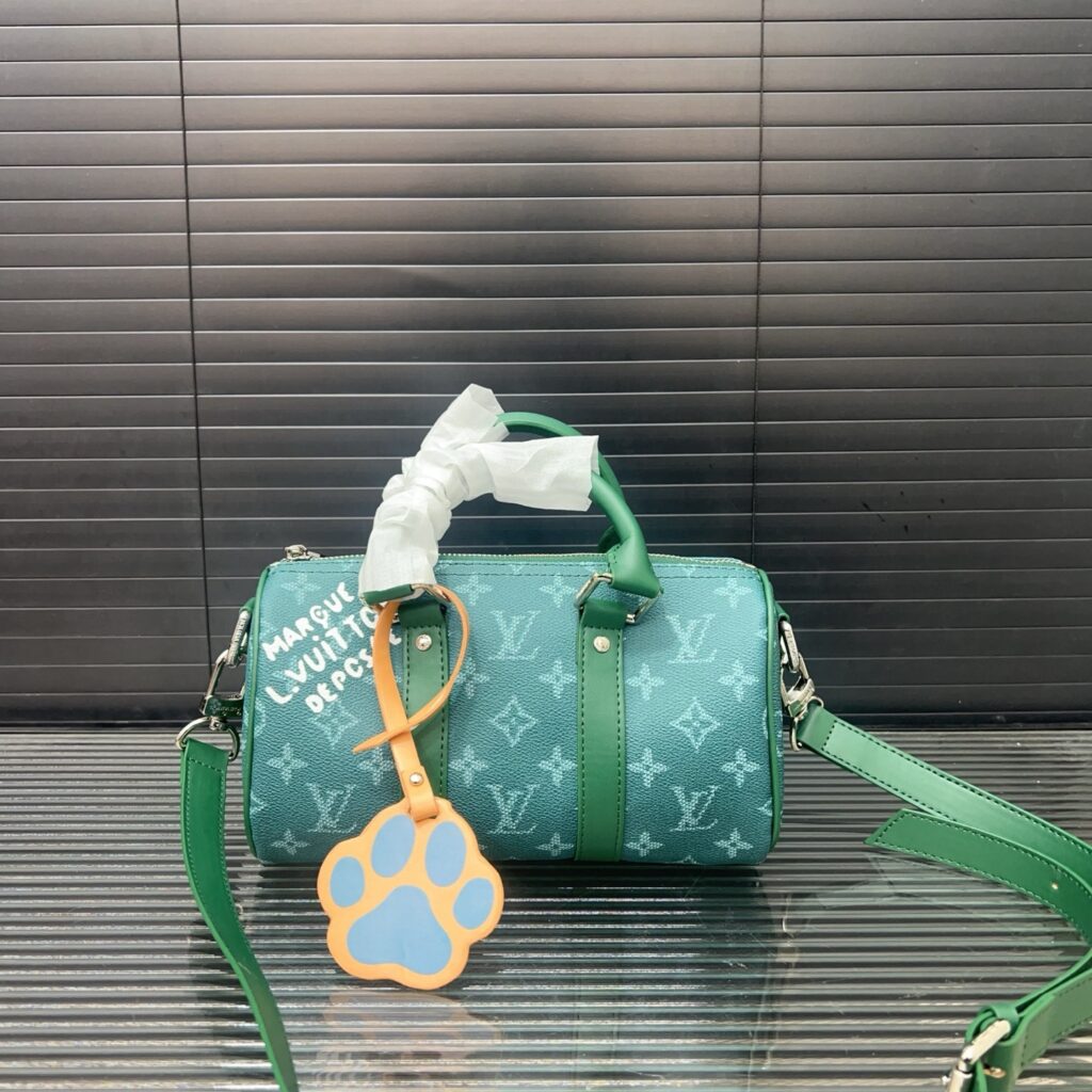 Louis Vuitton 256696 Bag Size 25, 15