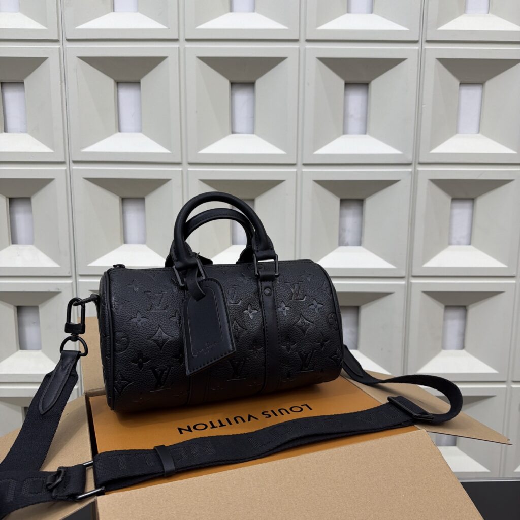 Louis Vuitton 257012 Bag Size 25