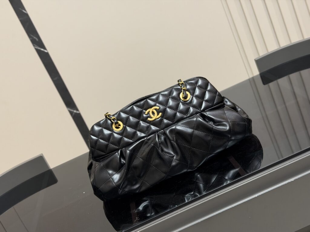 Chanel 257577 Bag Size 38