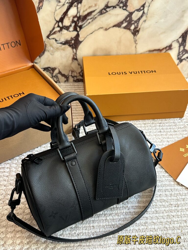 Louis Vuitton 257852 Bag Size XS, 21, 25