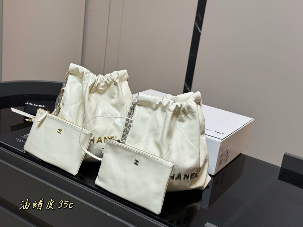 Chanel 257880 Bag Size 35