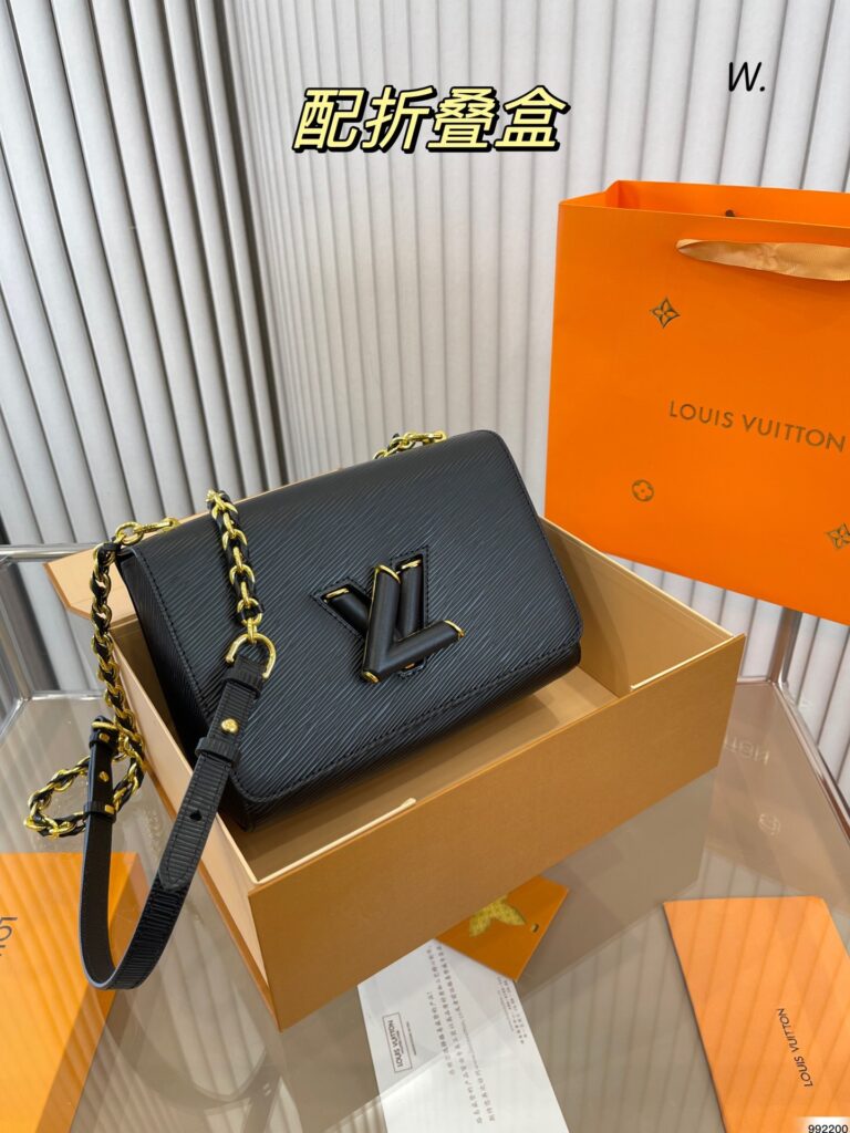 Louis Vuitton 257952 Bag Size 23, 16