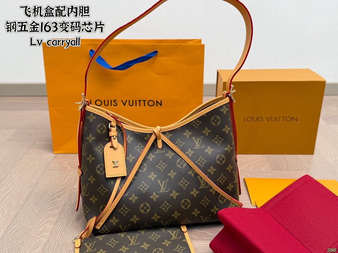 Louis Vuitton 257993 Bag Size 29, 24