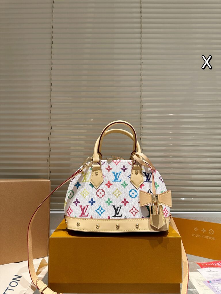 Louis Vuitton 258120 Bag Size 24