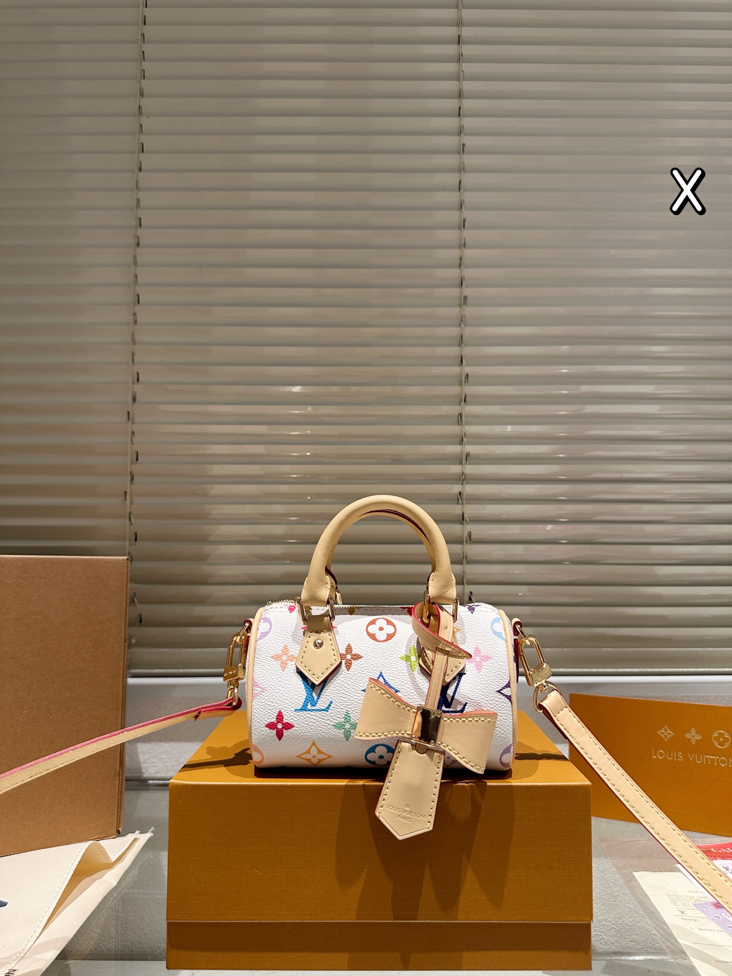 Louis Vuitton 258122 Bag Size 16