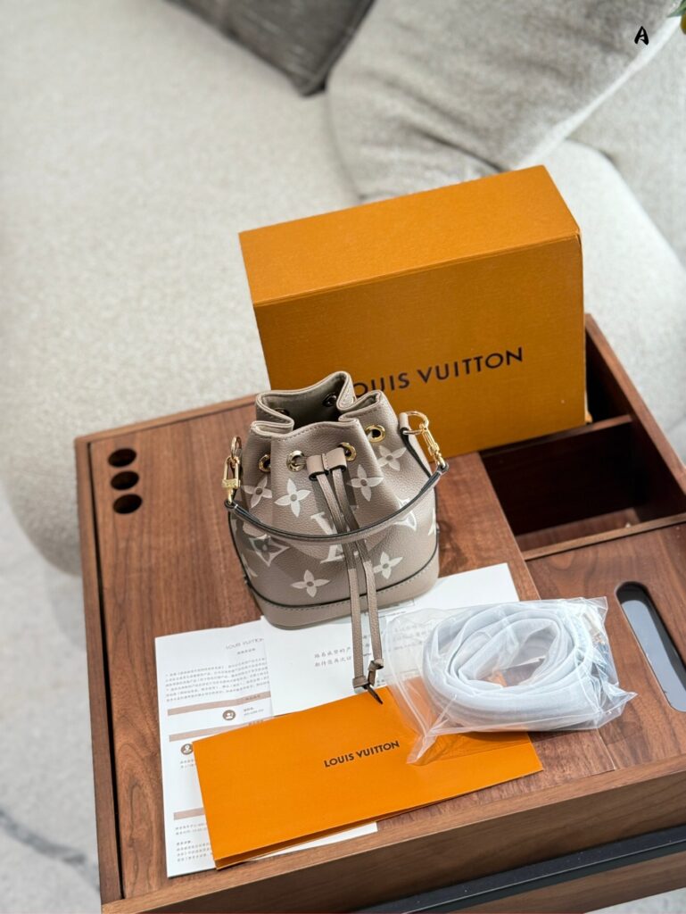 Louis Vuitton 258506 Bag