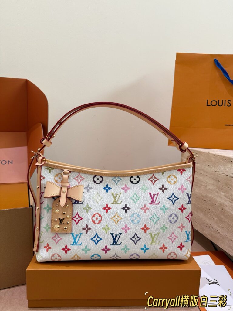 Louis Vuitton 258536 Bag Size 26, 12