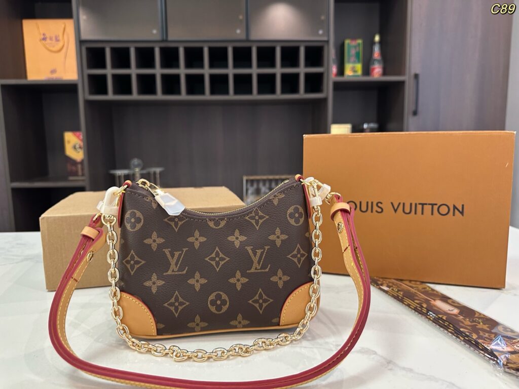 Louis Vuitton 269155 Bag