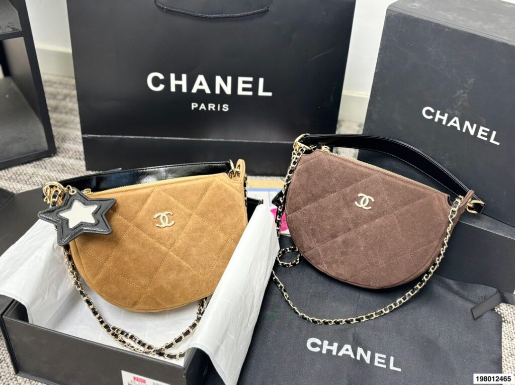 Chanel 294765 Bag Size 22, 16