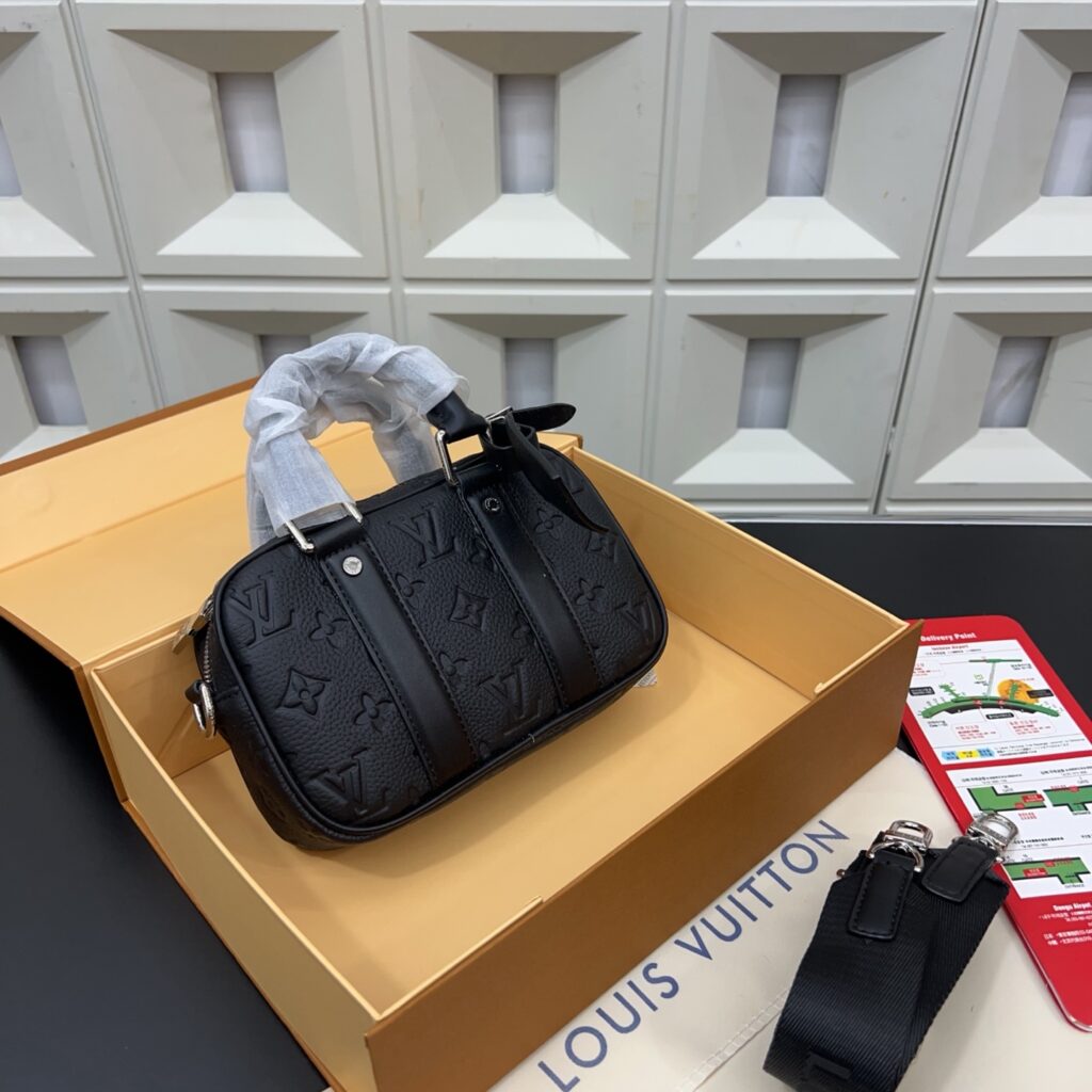 Louis Vuitton 294819 Bag Size 20