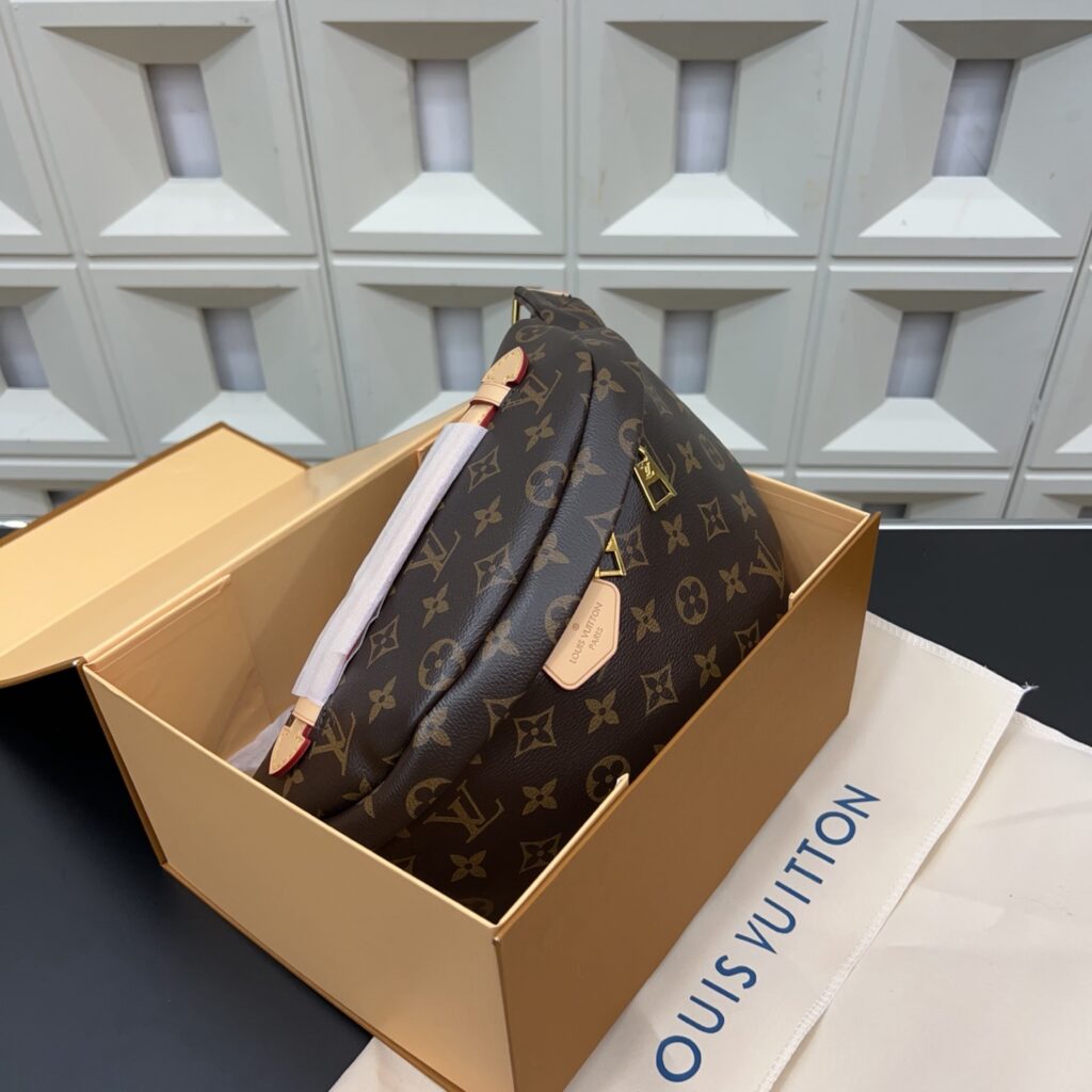 Louis Vuitton 294820 Bag Size 35