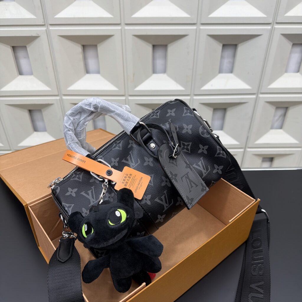 Louis Vuitton 295052 Bag Size 25