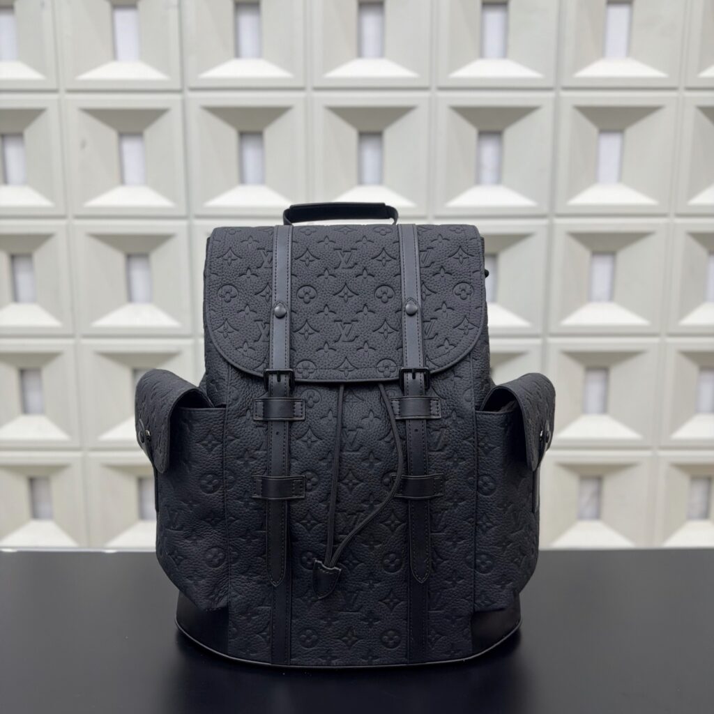 Louis Vuitton 295055 Bag Size 33, 43