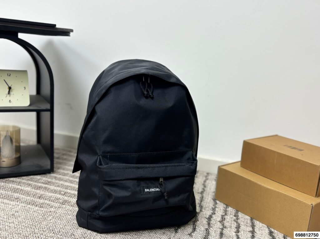 Balenciaga 295128 Bag Size 33, 44