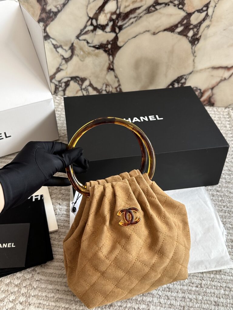 Chanel 295934 Bag Size 18