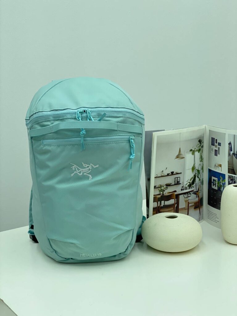 Arc Teryx 402336 Bag Size 90, 13, 43, 35, 17