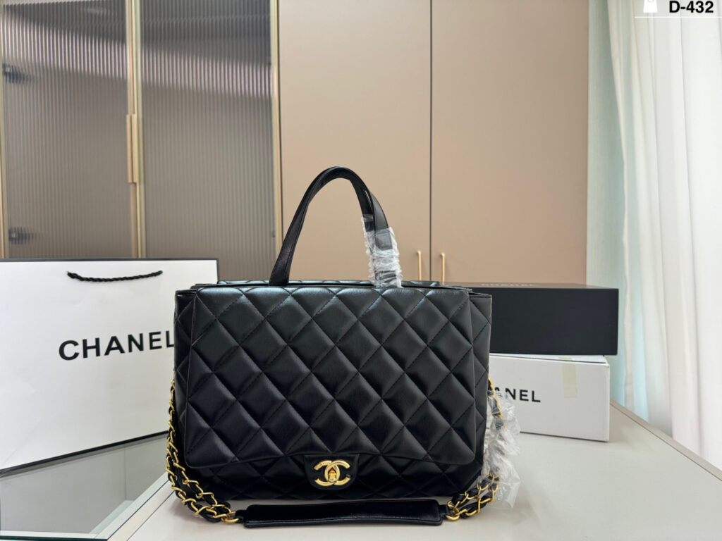 Chanel 435105 Bag Size 34, 23