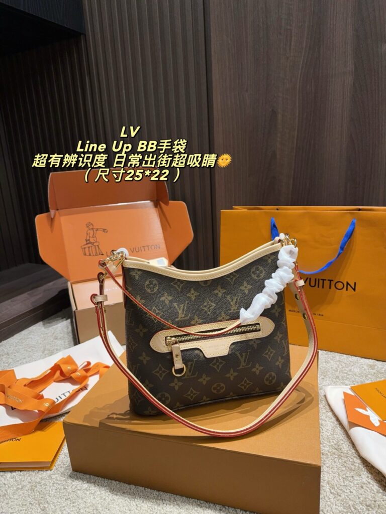 Louis Vuitton 458264 Bag Size 25, 22