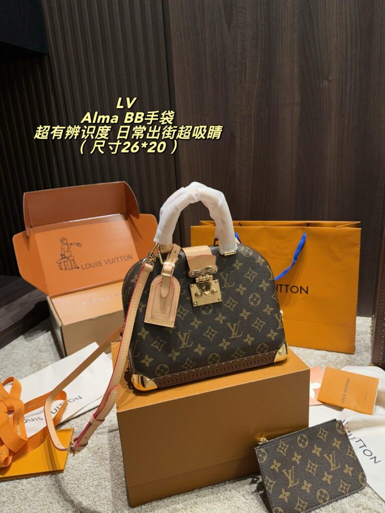 Louis Vuitton 458269 Bag Size S, 26, 20