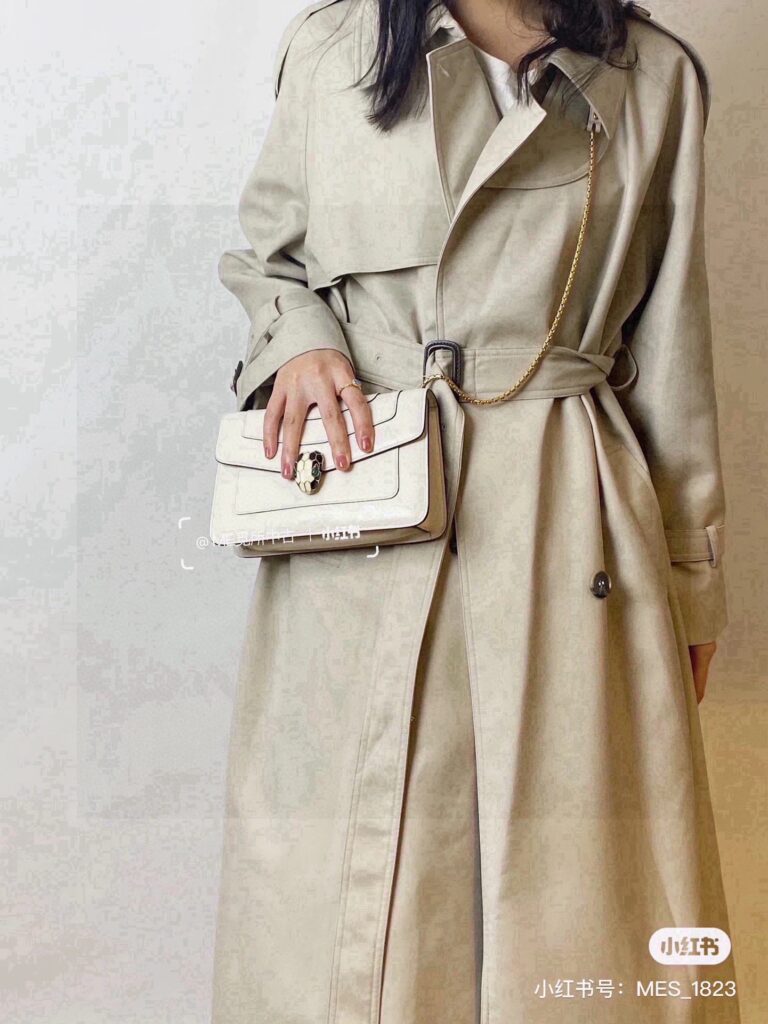 Bvlgari 464859 Bag Size 22