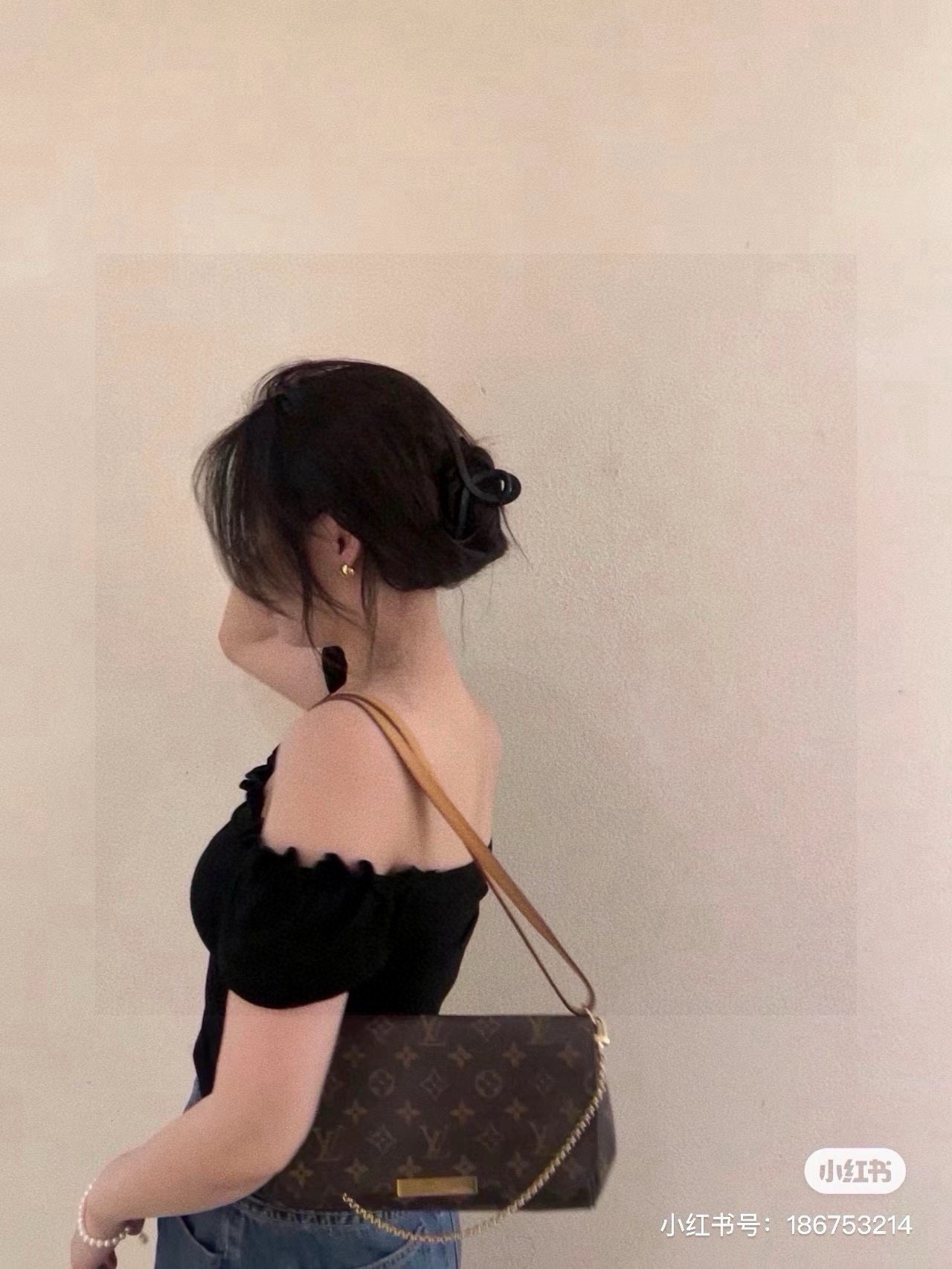 Louis Vuitton 467138 Bag Size 26