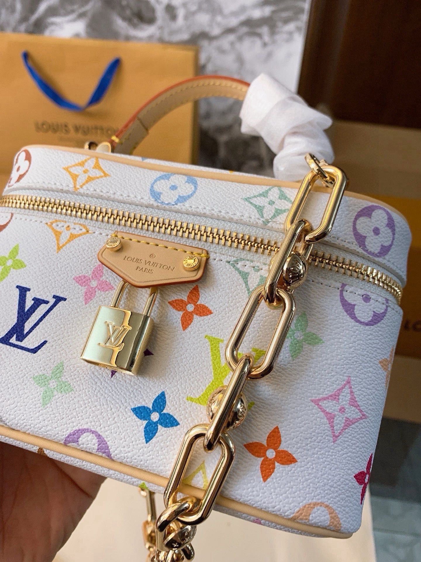 Louis Vuitton 468581 Bag Size 19